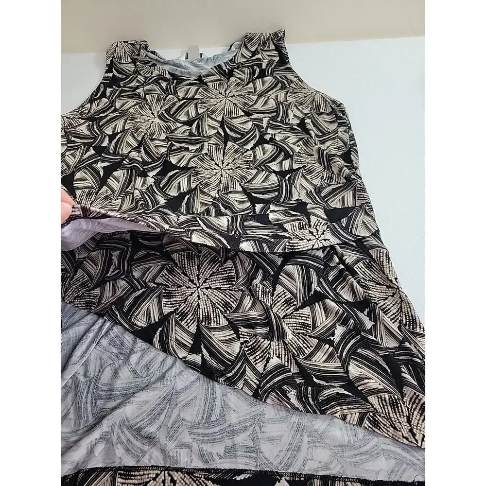 CJ Banks Black Geometric V-Neck Criss Cross Hem Sleeveless Top Size X (14W)‎